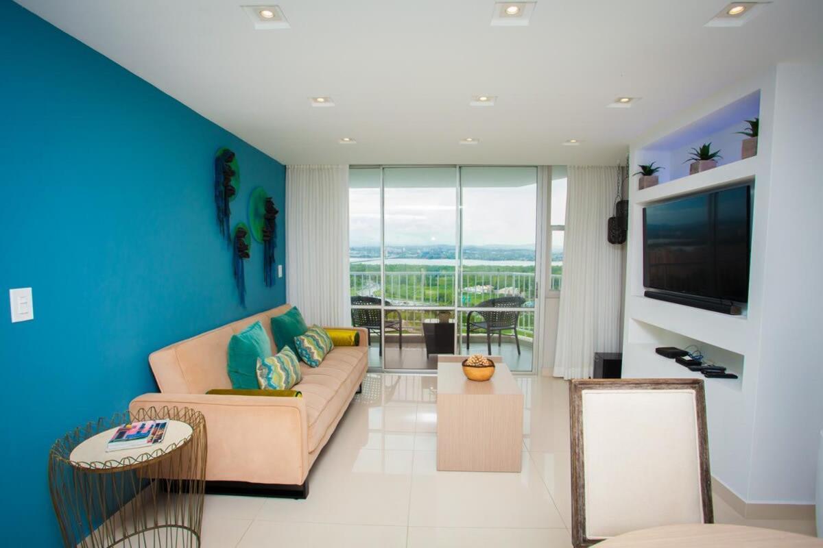 2Br Gem Ocean Front Building Isla Verde Beach San Juan Exterior foto