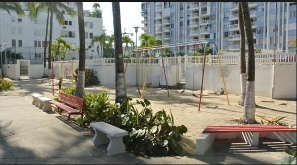 2Br Gem Ocean Front Building Isla Verde Beach San Juan Exterior foto